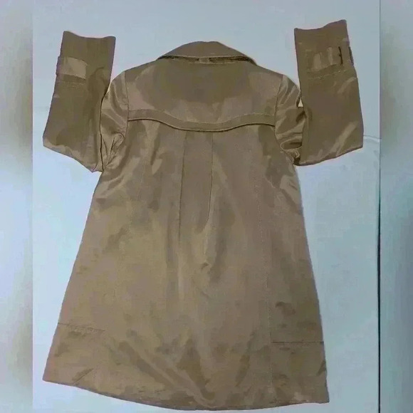 Cole Haan Trench Coat. Ladies Size 6 - Picture 9 of 11